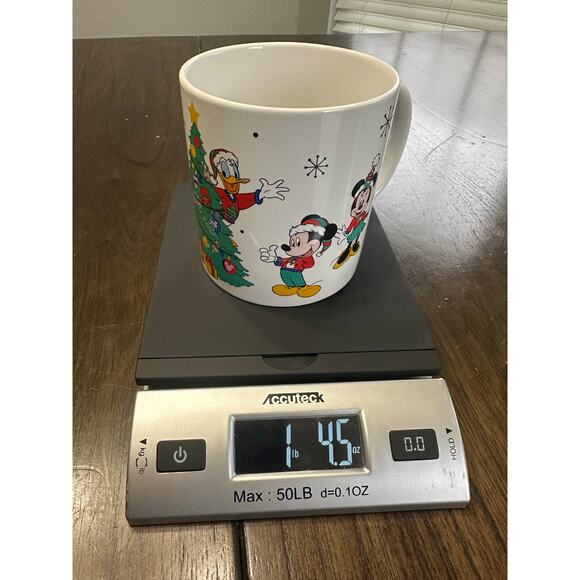 Disney Mickey Mini Goofy Donald & Friends Christmas Theme Mug - Picture 7 of 7